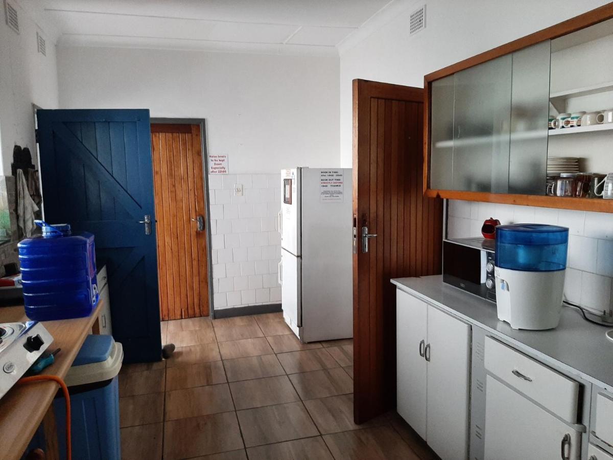 Elephant Walk Guesthouse And Back Packers Phalaborwa Ngoại thất bức ảnh