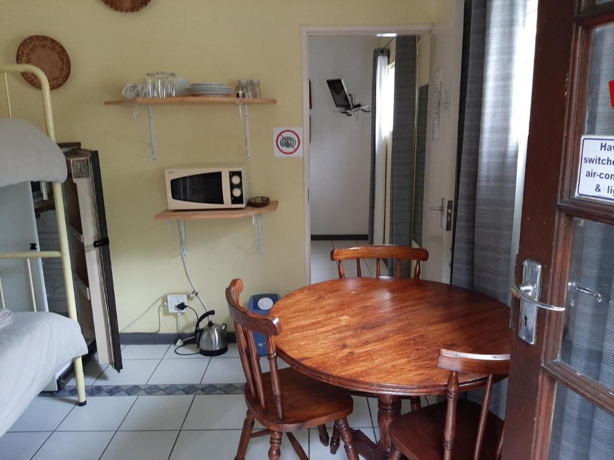 Elephant Walk Guesthouse And Back Packers Phalaborwa Ngoại thất bức ảnh