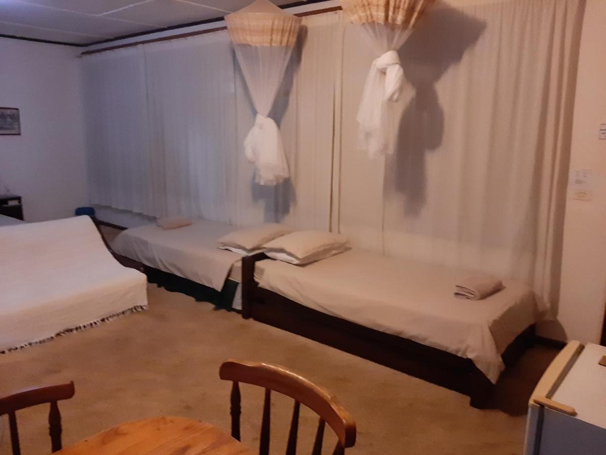 Elephant Walk Guesthouse And Back Packers Phalaborwa Ngoại thất bức ảnh