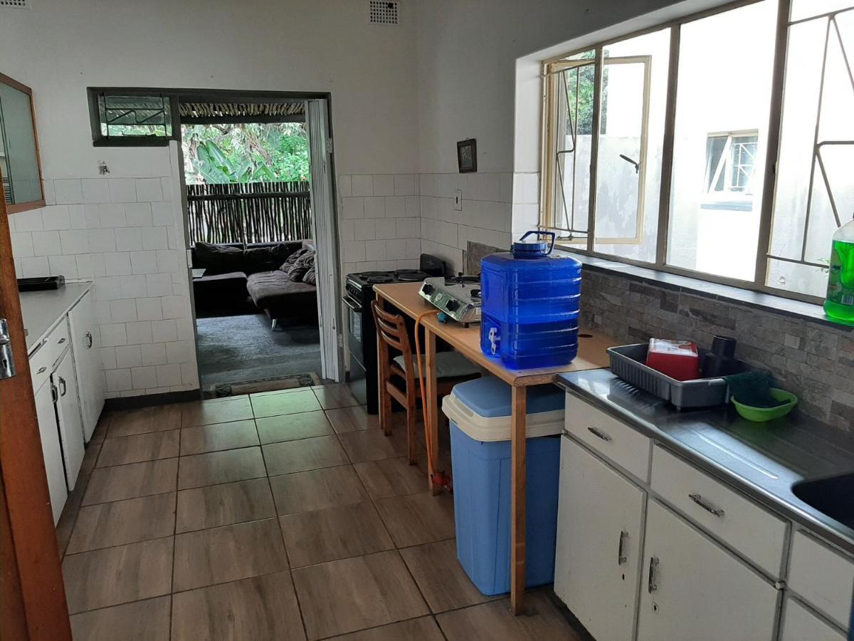 Elephant Walk Guesthouse And Back Packers Phalaborwa Ngoại thất bức ảnh