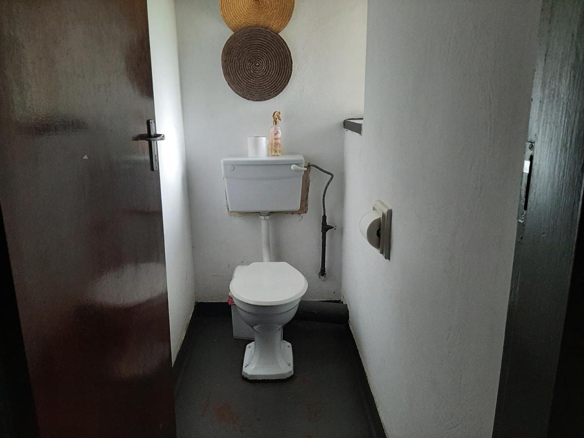 Elephant Walk Guesthouse And Back Packers Phalaborwa Ngoại thất bức ảnh