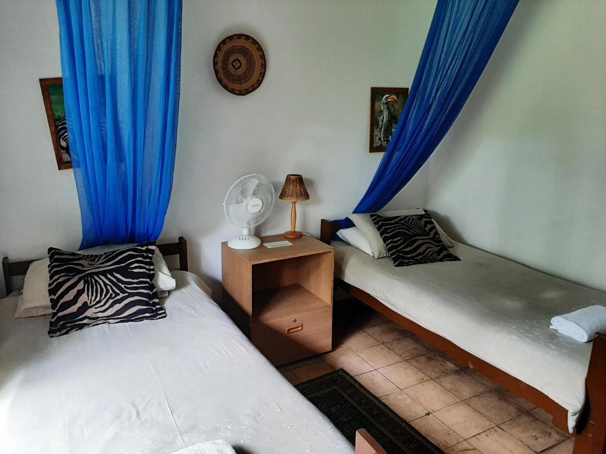 Elephant Walk Guesthouse And Back Packers Phalaborwa Ngoại thất bức ảnh